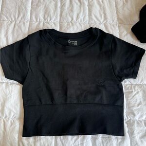Black aerie athletic top